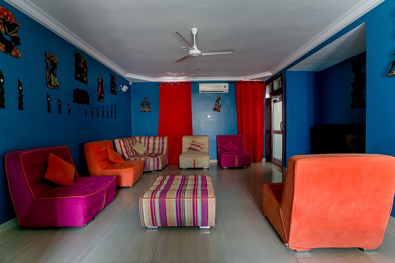 @Home Boutique B&B Hostel And Suite Accra Exterior photo